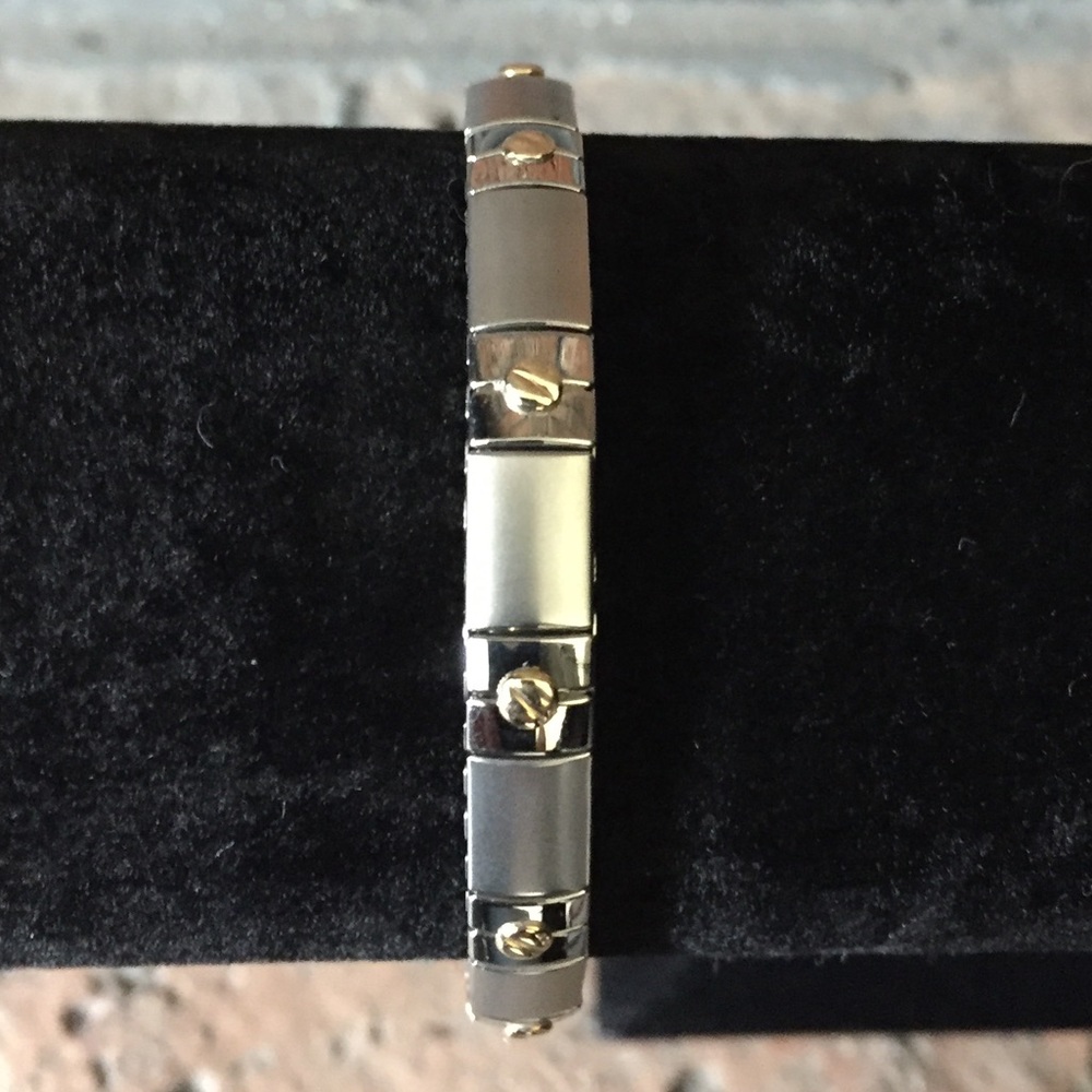 STAINLESS STEEL STRETCH BRACELET